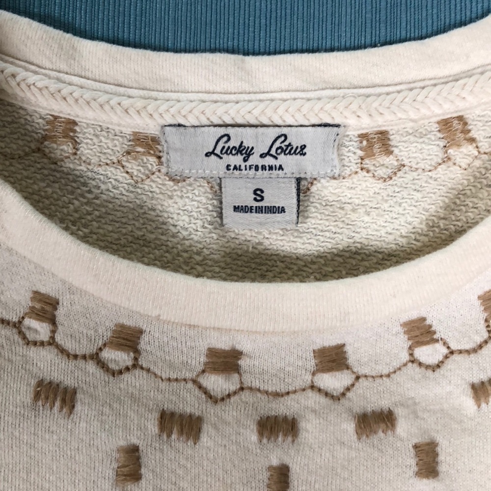 Light Fall Sweater - Picture 3 of 4